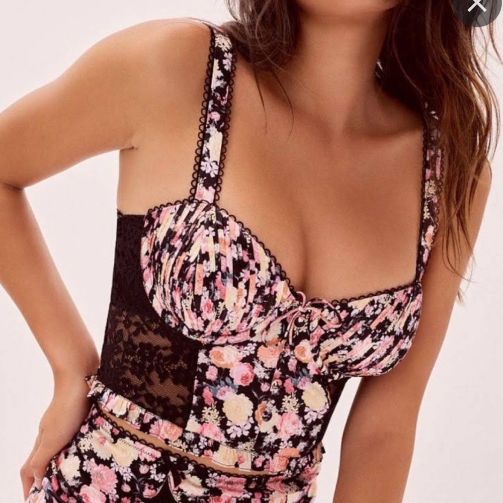 EUC For love and lemons bustier